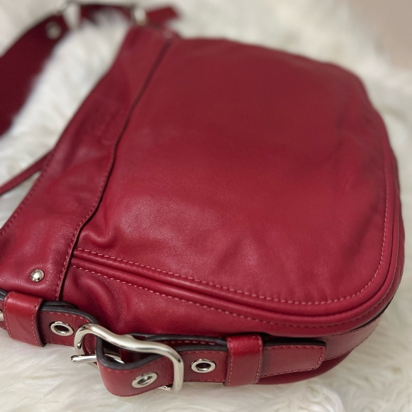 Coach Cherry Red Leather Shoulder Bag #F12071 - Picture 3 of 14